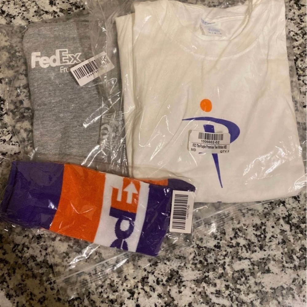 FedEx Employee